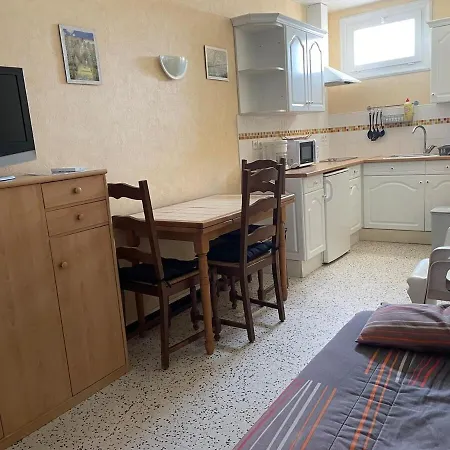 Apartment Pres De La